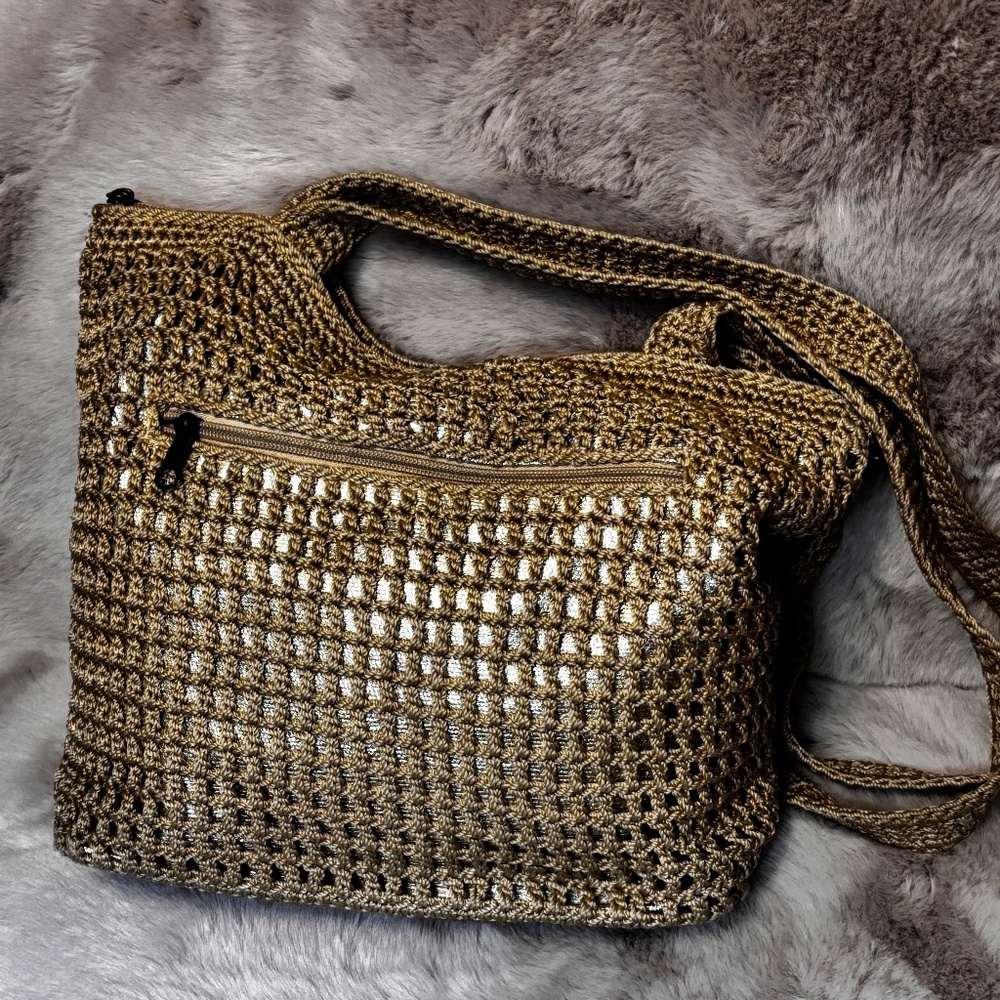 Le Sak Crocheted Handbag Double Straps Handle Gold with Metallic Liner